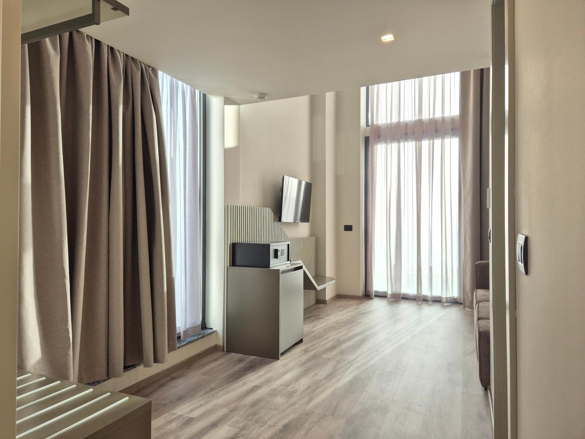Meraviglia Boutique Hotel Sarande Exterior photo