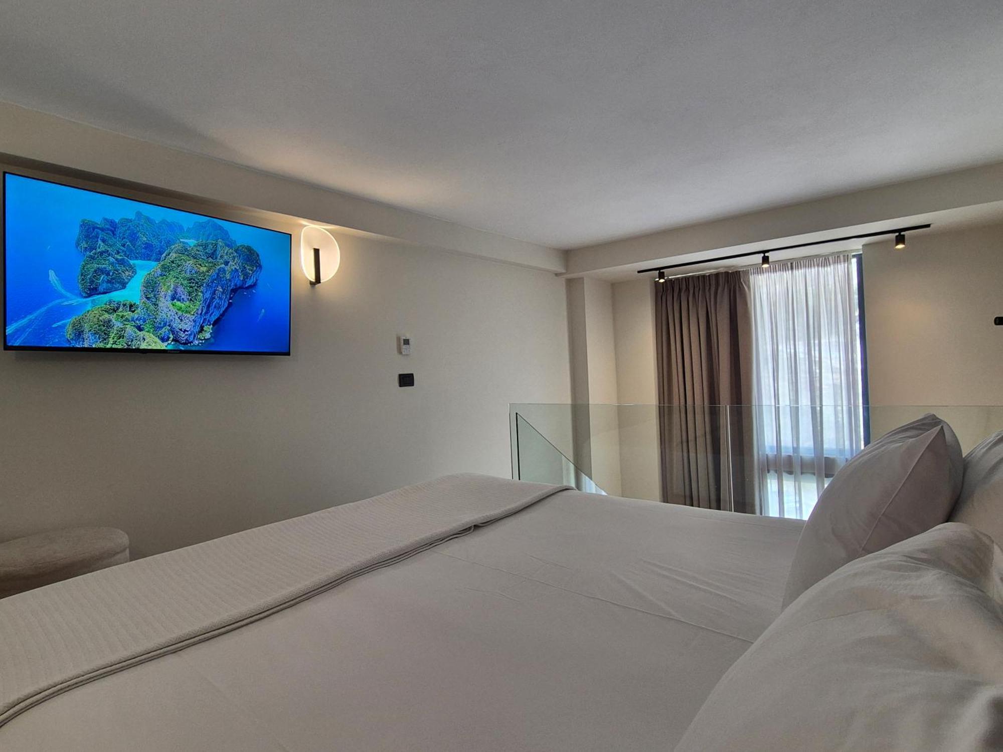 Meraviglia Boutique Hotel Sarande Exterior photo